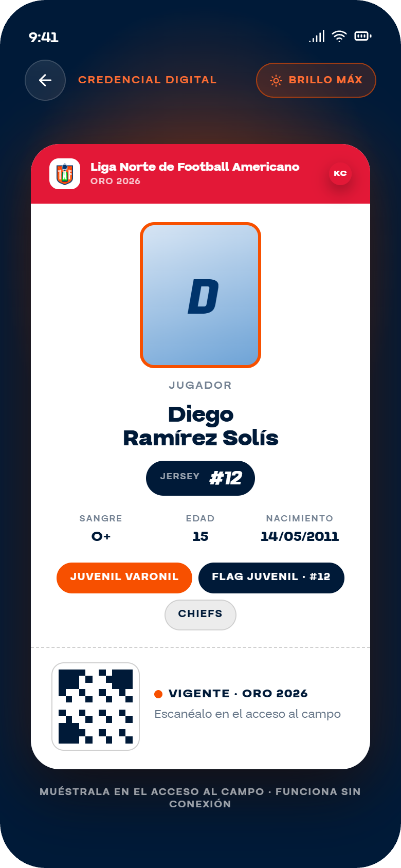 Credencial digital en la puerta del campo